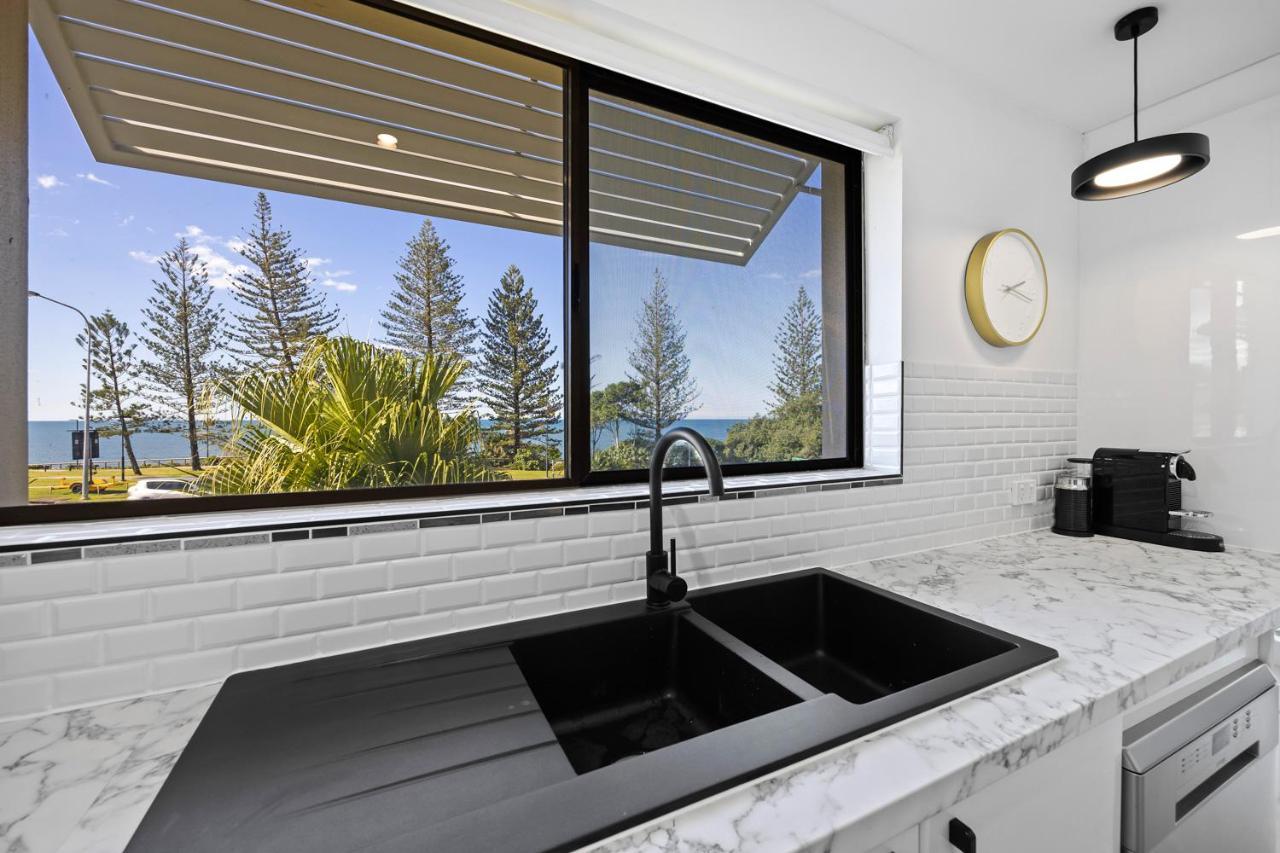 Beachside Views 2 Bedroom Apartment Мулулаба Экстерьер фото